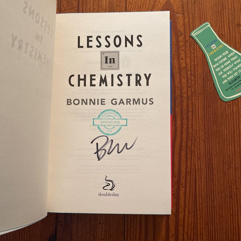 Lessons in Chemistry Limited Edition Waterstones Exclusive