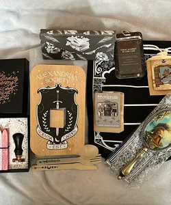 Owlcrate Exclusive Goodies