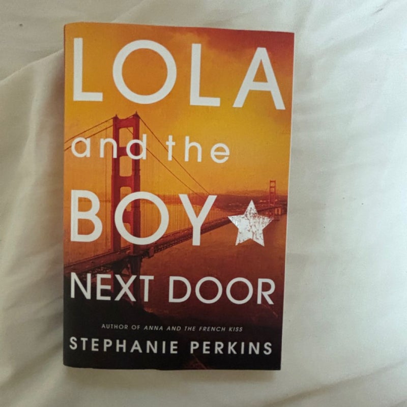 Lola and the Boy Next Door 