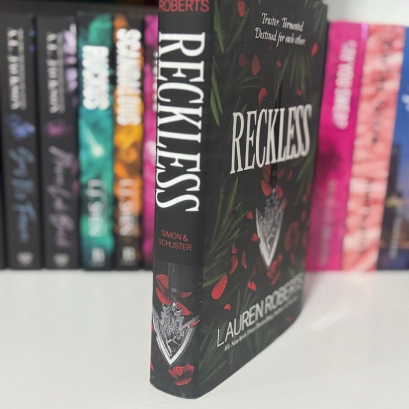 Reckless by Lauren Roberts, Hardcover | Pangobooks