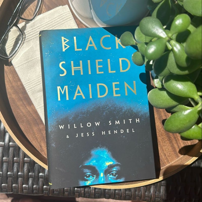 Black Shield Maiden