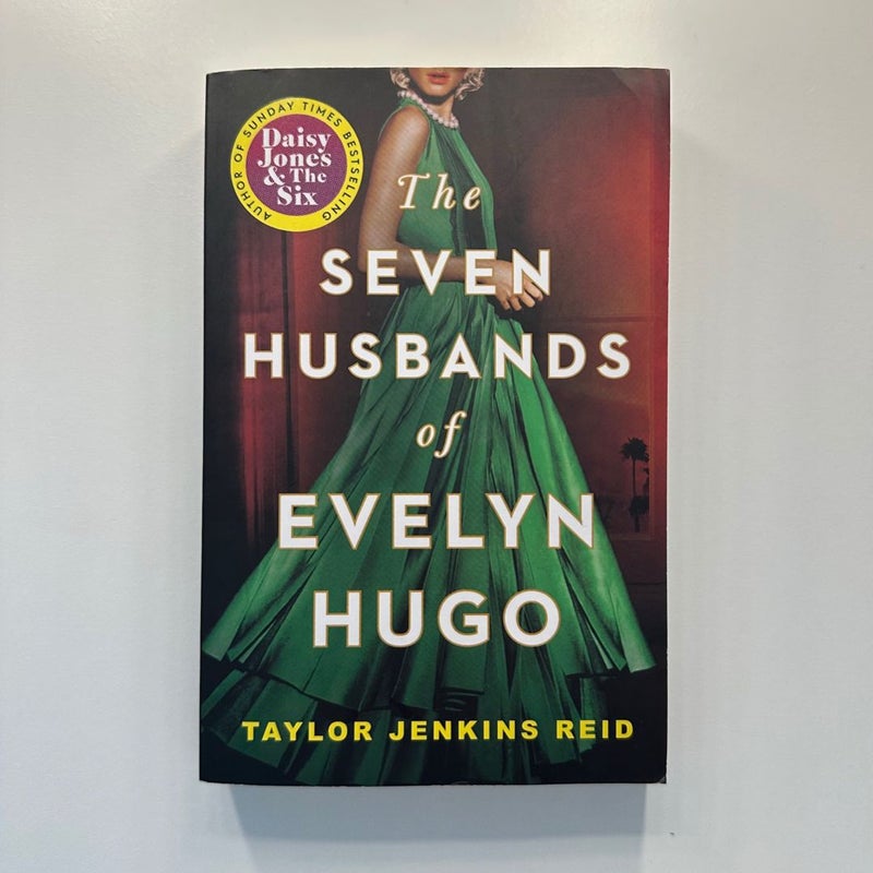 Seven Husbands of Evelyn Hugo
