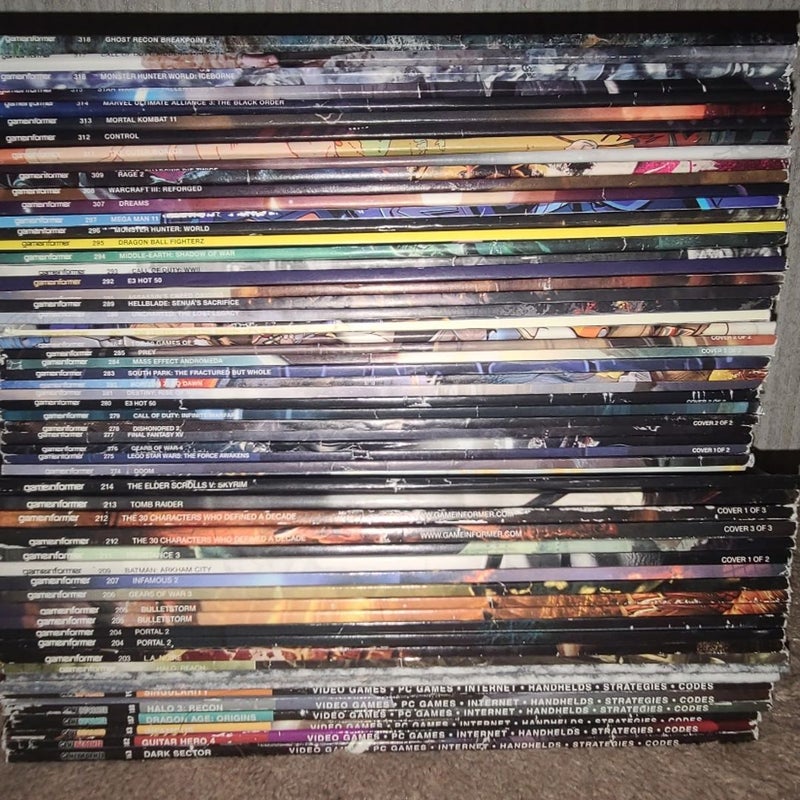 Lot of Game Informer (59 issues)