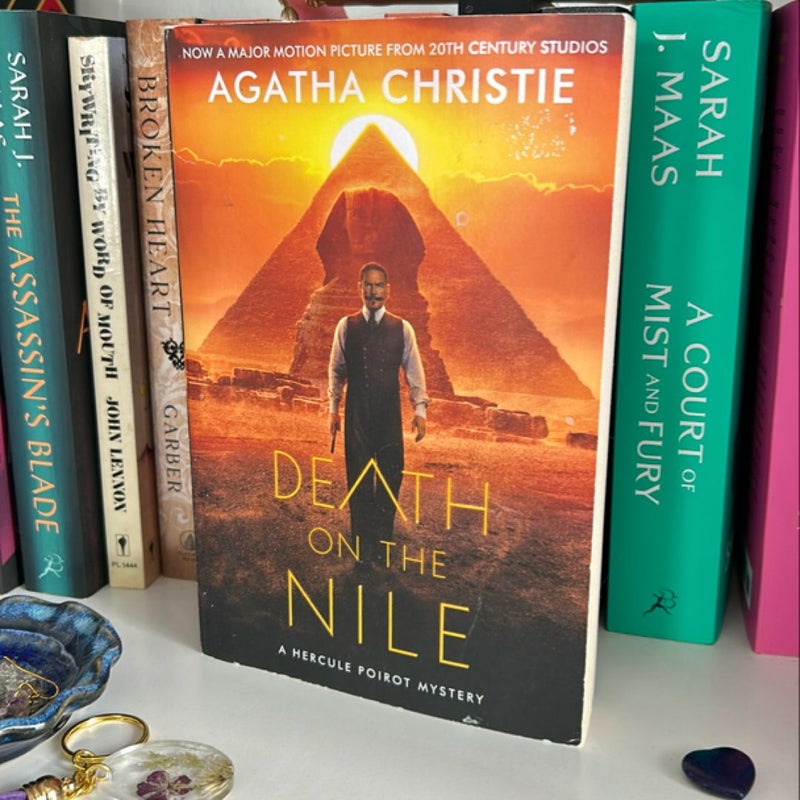 Death on the Nile [Movie Tie-In 2022]