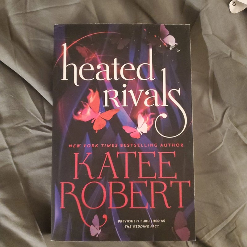 Heated Rivals (previously Published As the Wedding Pact)