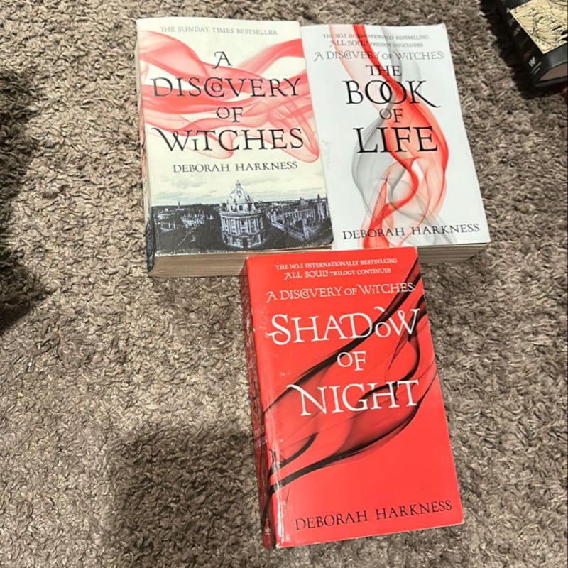 A Discovery of Witches *UK EDITION TRIO*