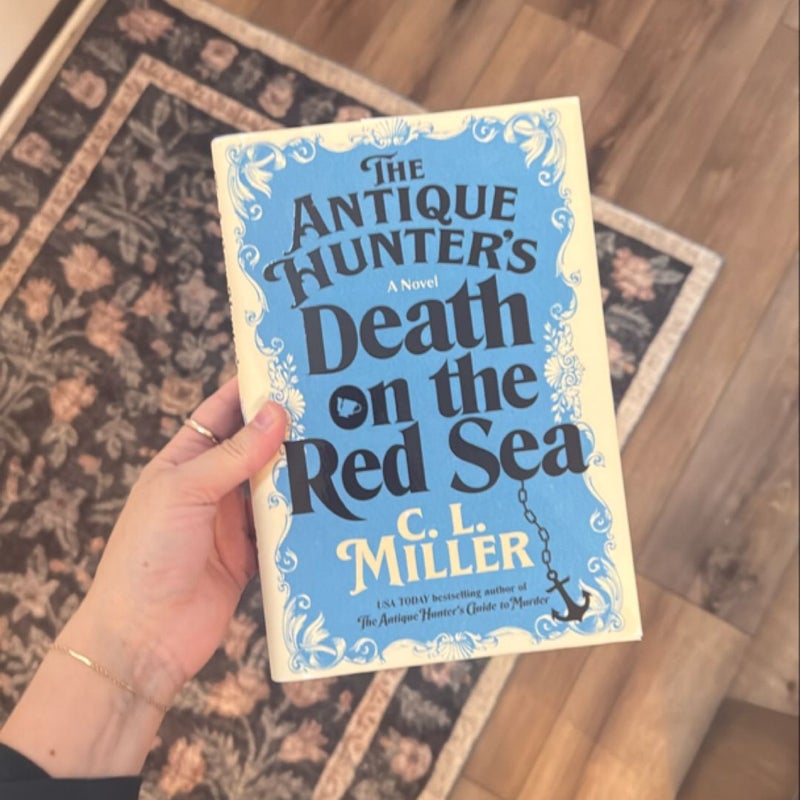 The Antique Hunter's Death on the Red Sea