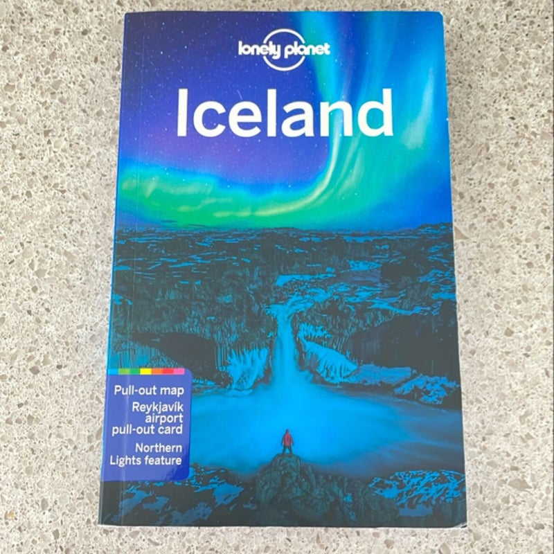 Lonely Planet Iceland 12