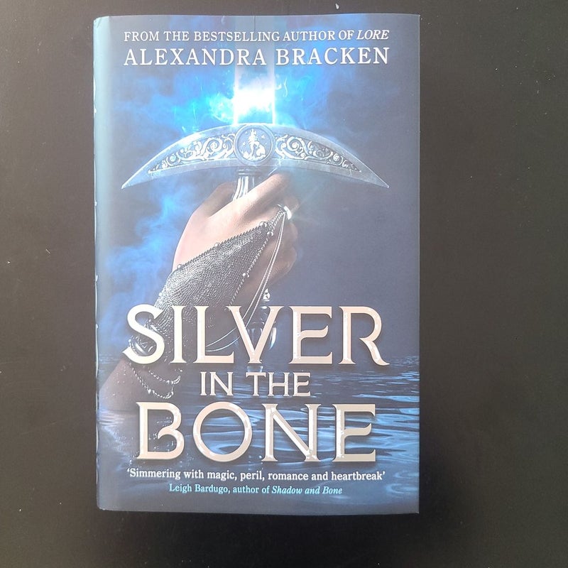 Silver in the Bone - Fairyloot edition 