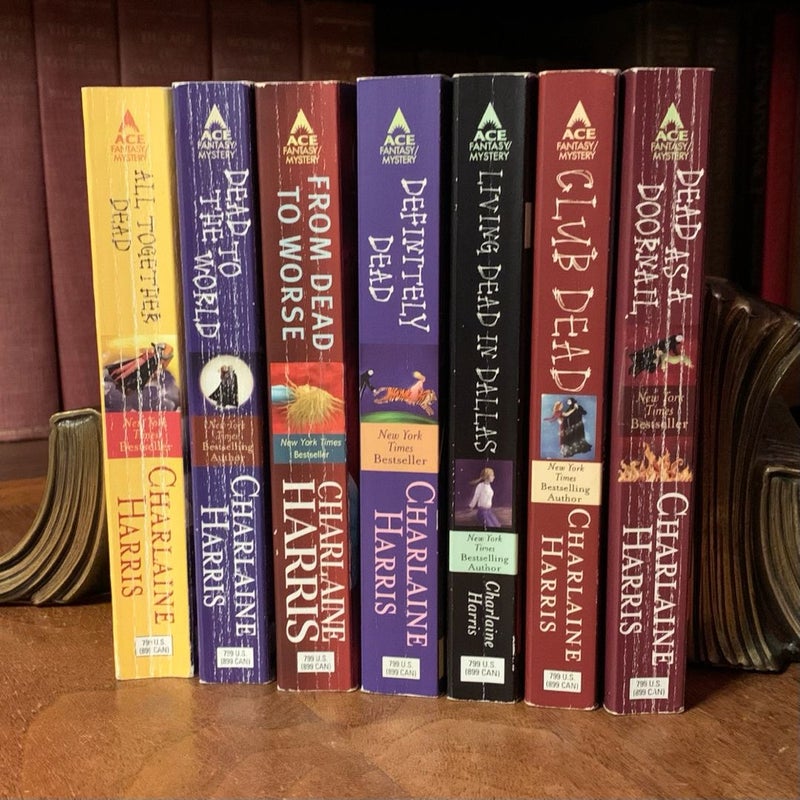 Charlaine Harris 7 Book Collection: All Together Dead, Dead to the World, From Dead to Worse, Definitely Dead, Living Dead in Dallas, Club Dead, Dead as a Doornail