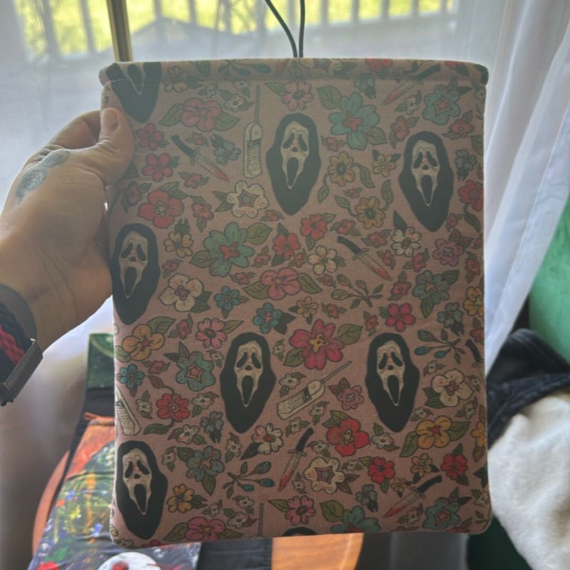Large Scream Ghost Face Book Sleeve