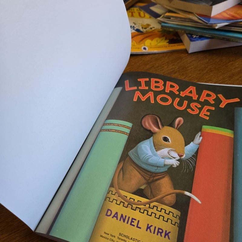 Library Mouse