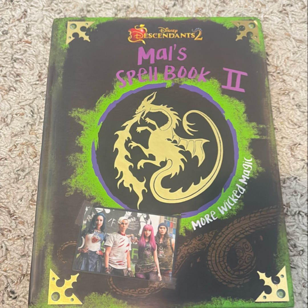 Descendants 2: Mal's Spell Book 2