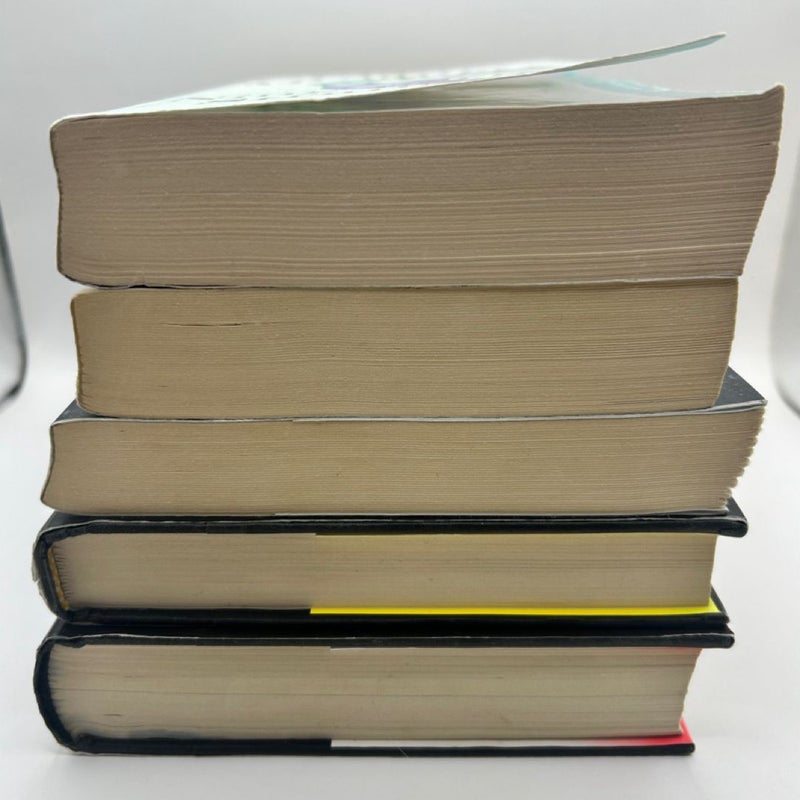 Fiction Mystery Bundle: Lucy Foley The Guest List, Liane Moriarty Nine Perfect Strangers, Jessica Knoll Luckiest Girl Alive, Gillian Flynn Gone Girl, Mary Kubica The Good Girl