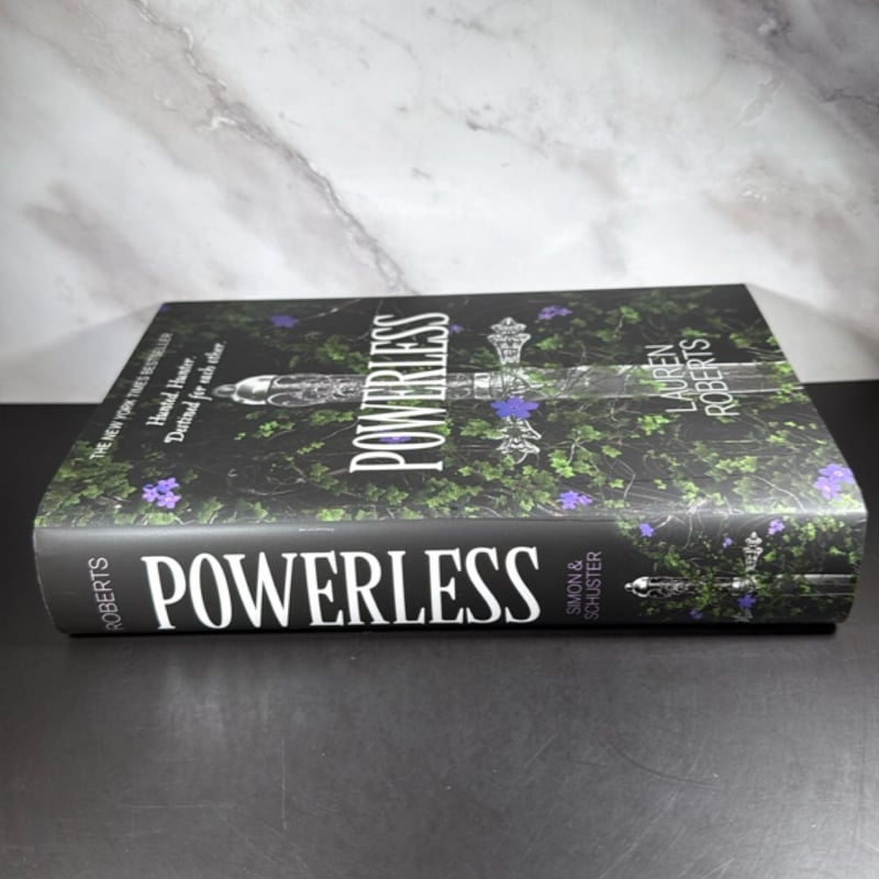 Powerless by Lauren Roberts, Hardcover | Pangobooks