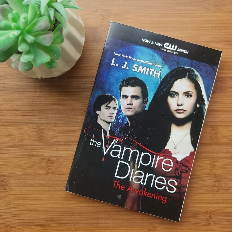 The Vampire Diaries: the Awakening