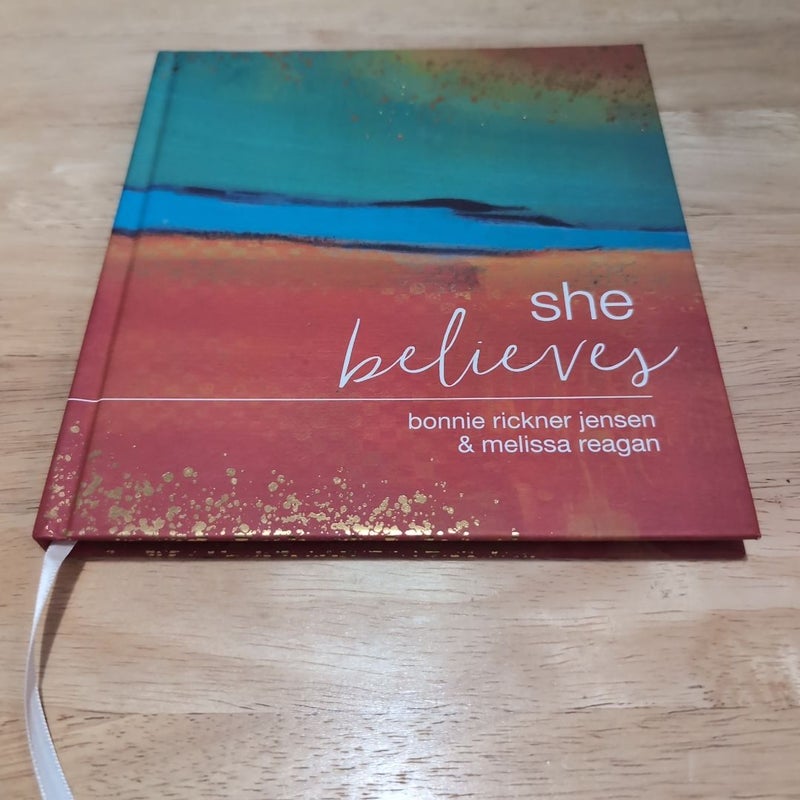 She Believes... : Gift Book