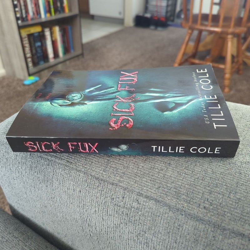 Sick Fux by Tillie Cole, Paperback Pangobooks
