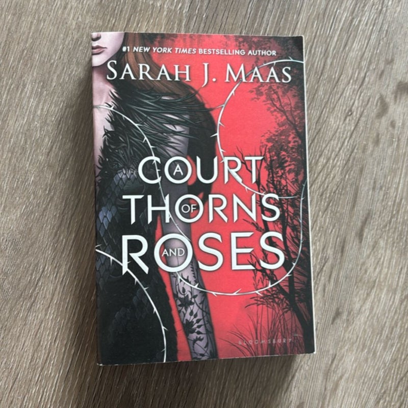 A Court of Thorns and Roses OOP