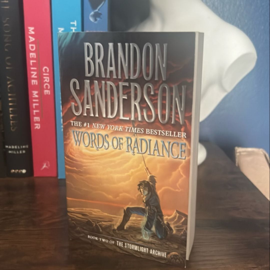 Words of Radiance by Brandon Sanderson, Paperback Pangobooks