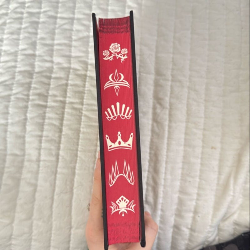 Lightlark: Collector's Edition (the Lightlark Saga Book 1)