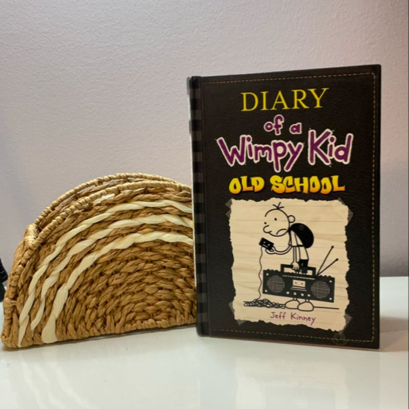 Diary of a Wimpy Kid #10: Old School