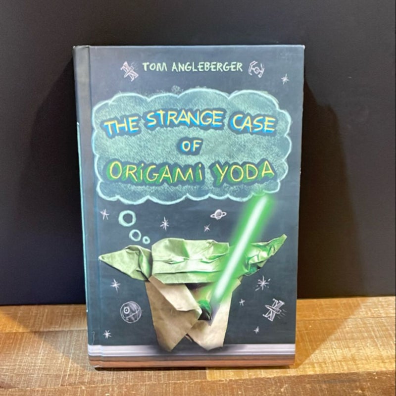 The Strange Case of Origami Yoda (Origami Yoda #1)