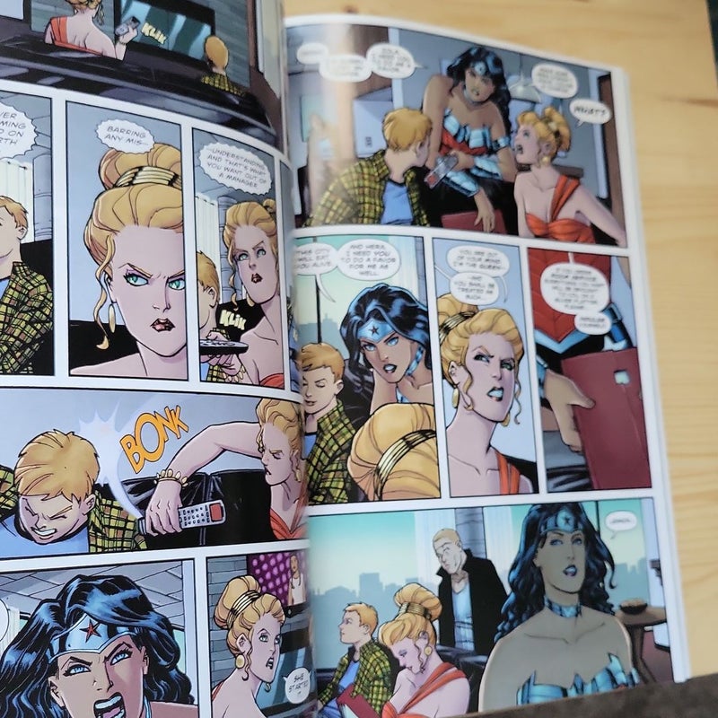 Wonder Woman Vol. 3: Iron (the New 52)