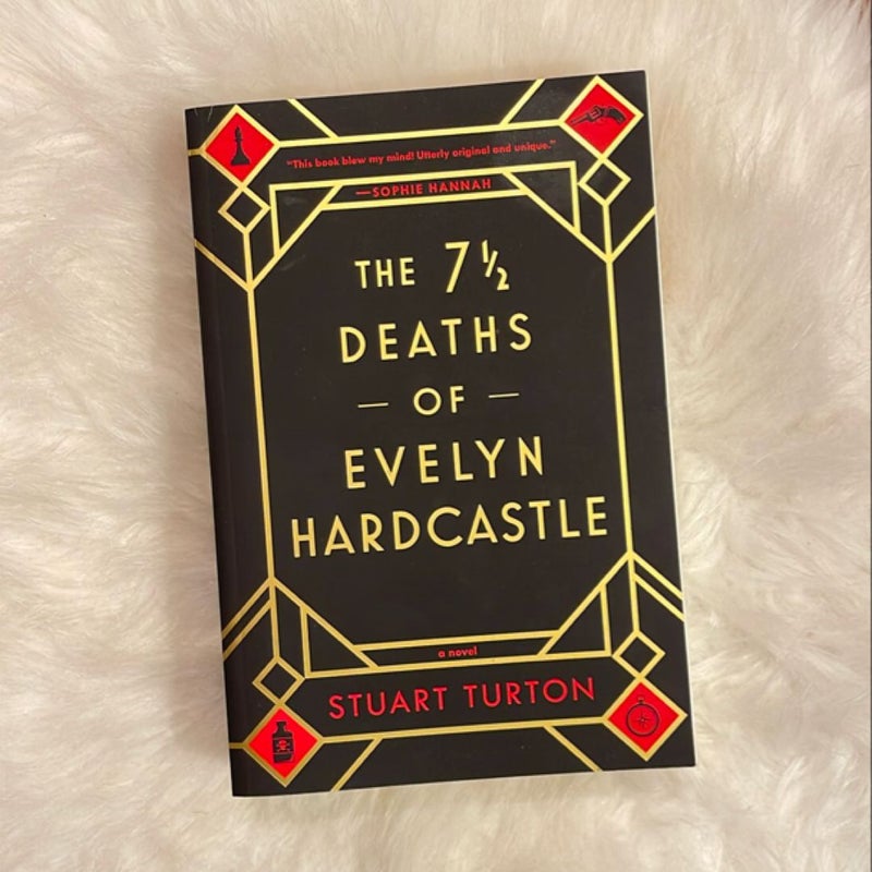 The 7½ Deaths of Evelyn Hardcastle