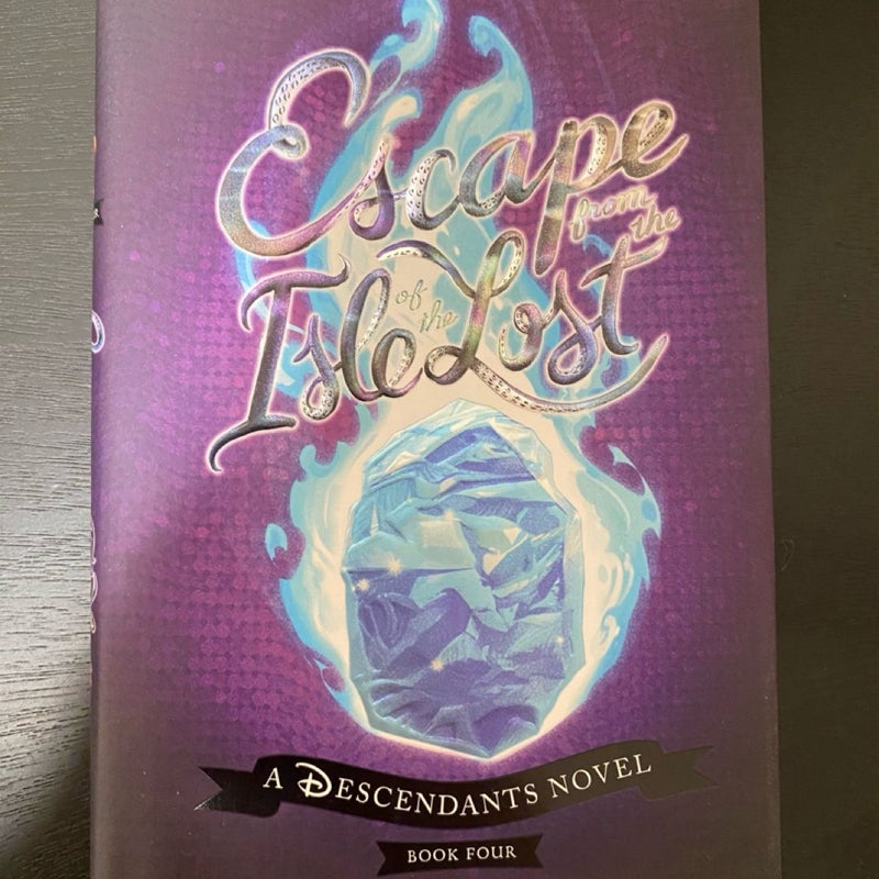 Descendants books 1-4 hardcover 