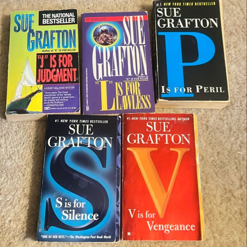 Sue Grafton Bundle