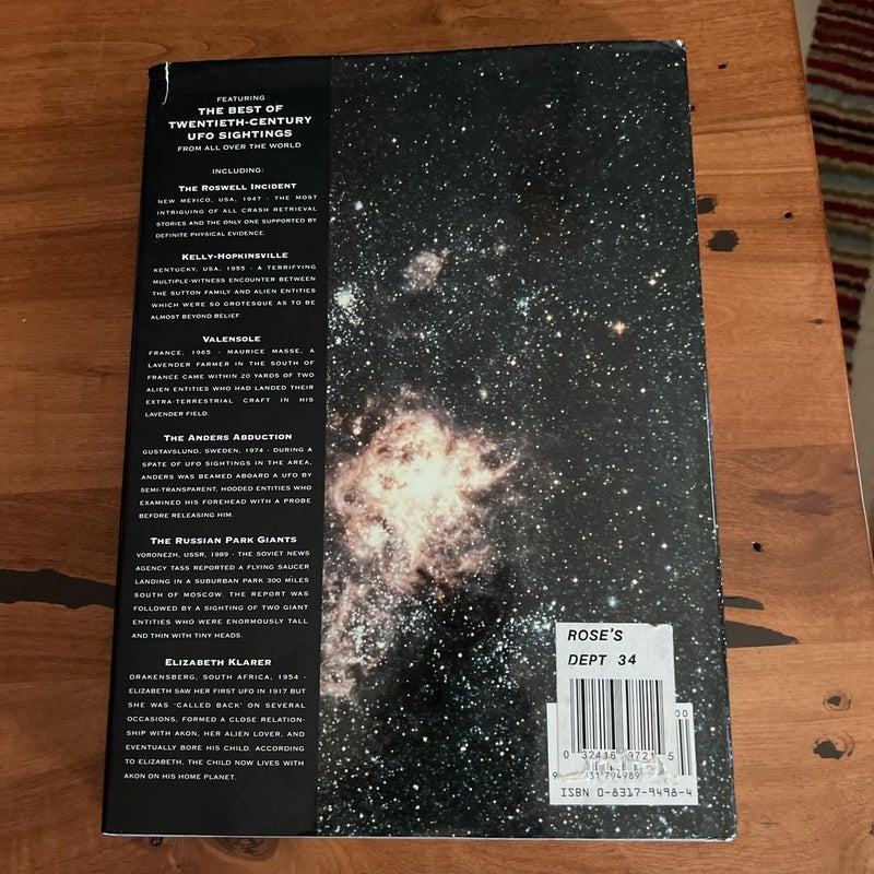 World Atlas of UFOs: Sightings, Abductions, and Close Encounters