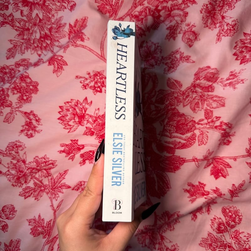 Heartless by Elsie Silver, Paperback | Pangobooks