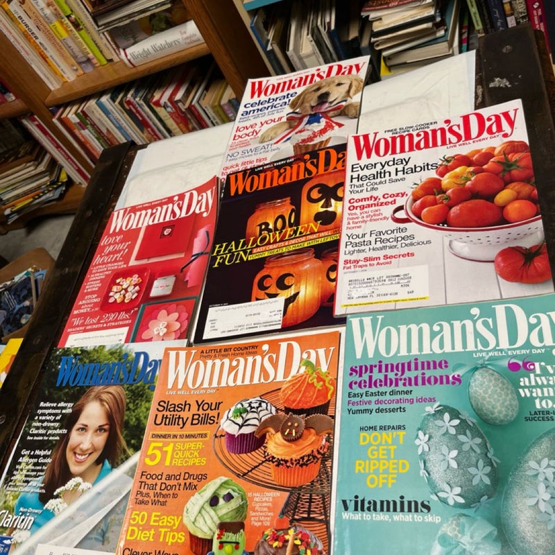 WOMAN'S DAY lot 9 Magazines All Of 2000s & Feb/April / July/ & Sept/Nov