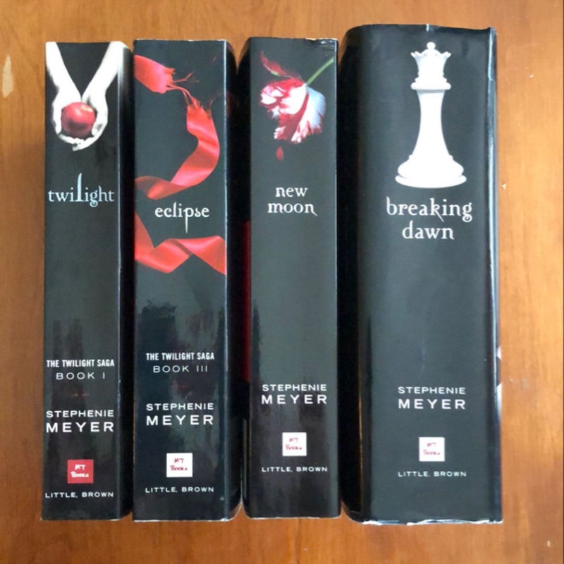 Twilight Saga Bundle (Books 1-4)