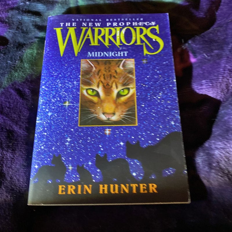 Midnight by Erin Hunter, Paperback