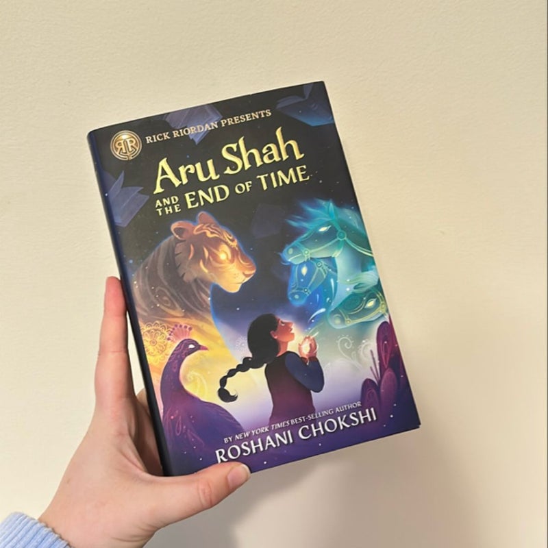 Aru Shah and the End of Time (a Pandava Novel, Book 1)