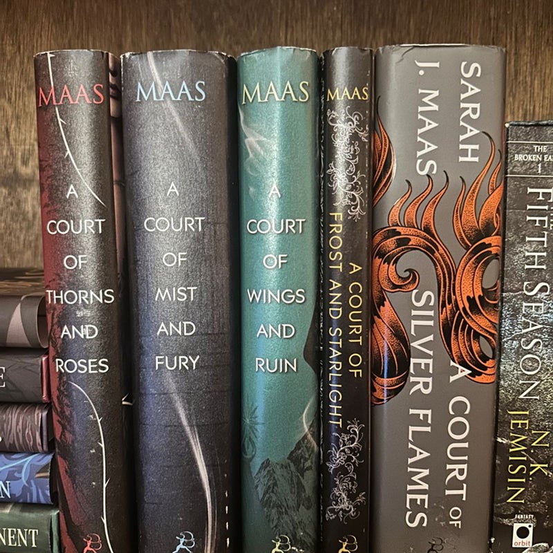 A Court of Thorns & Roses Series