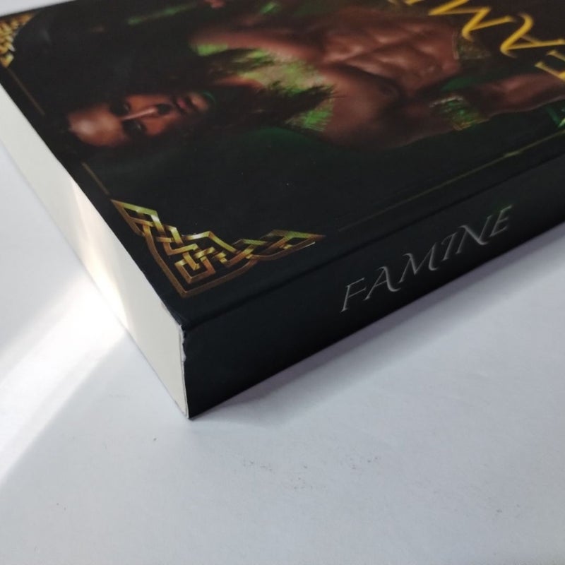 Famine (OOP)