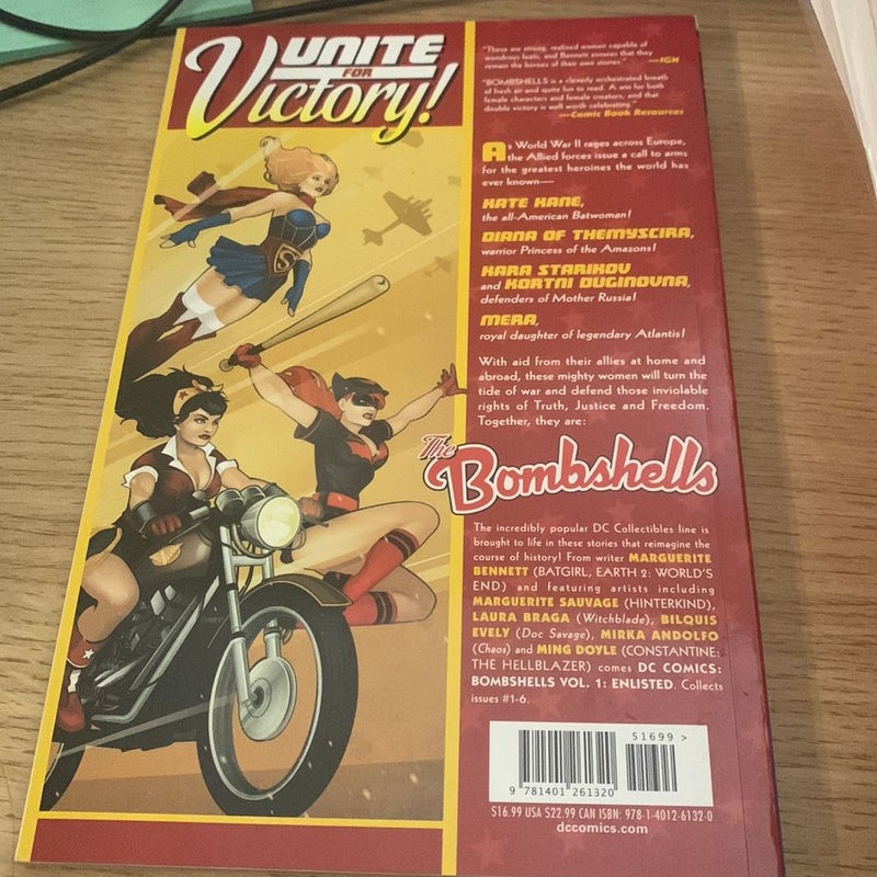 DC Comics Bombshells Vol 1