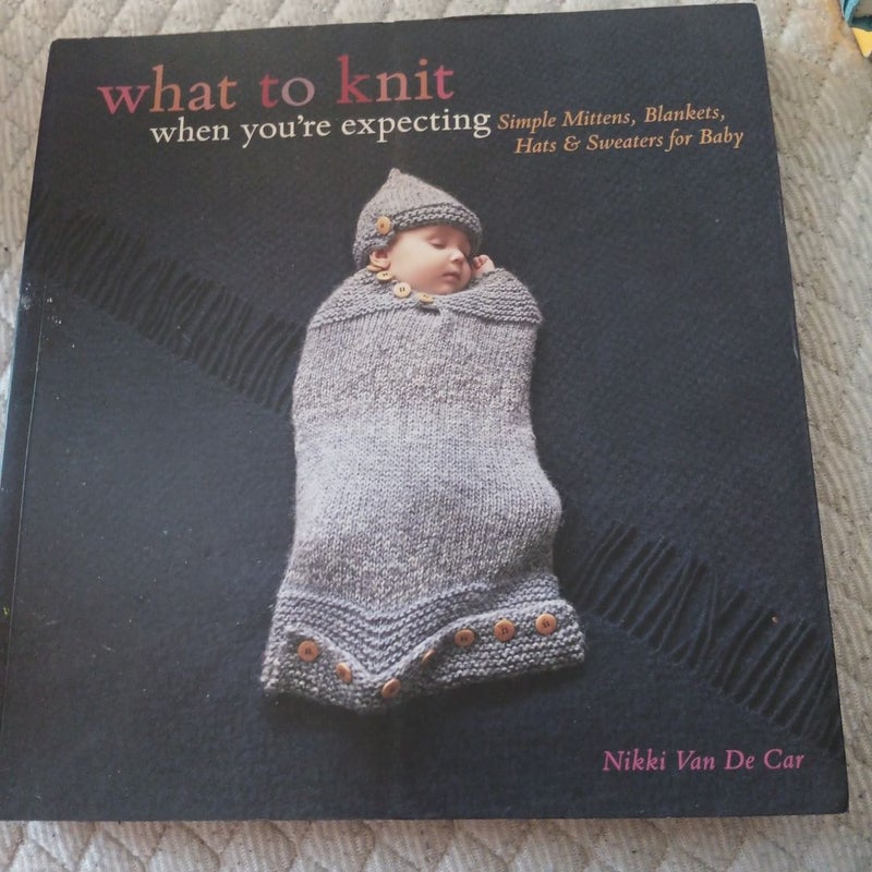 What to Knit When You're Expecting