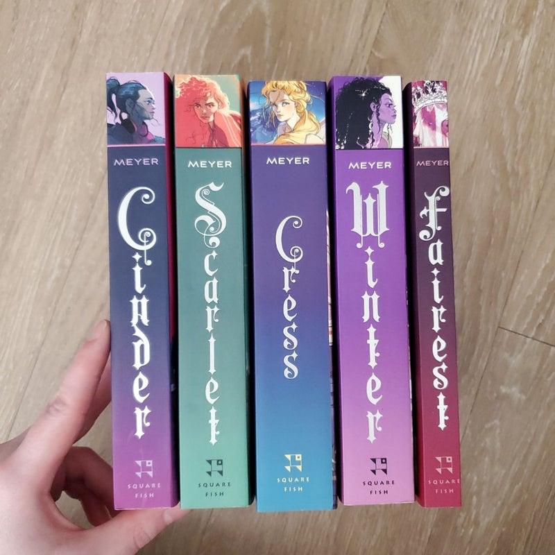 Cinder, Scarlet, Cress, Winter, Fairest, The Lunar Chronicles 