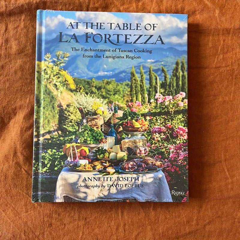 At the Table of la Fortezza