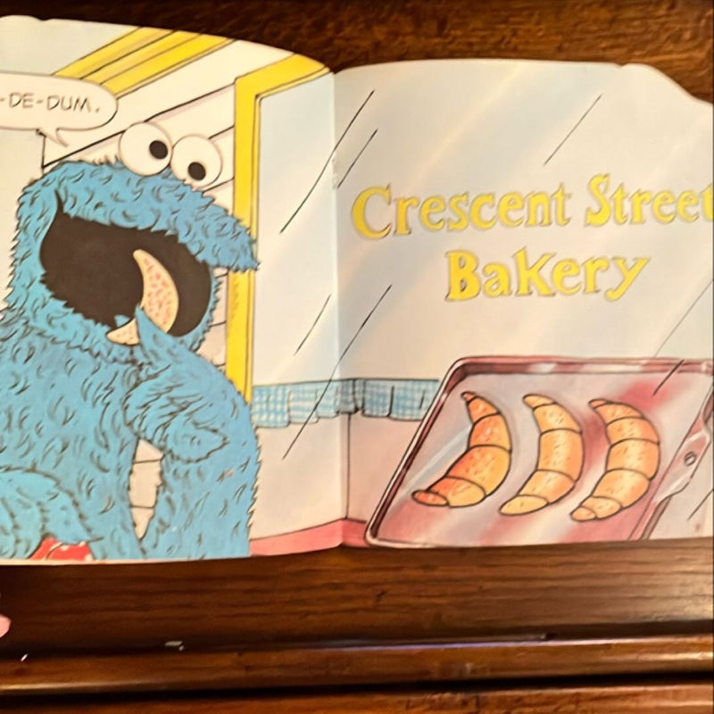 Cookie Monster’s Book of Cookie Shapes