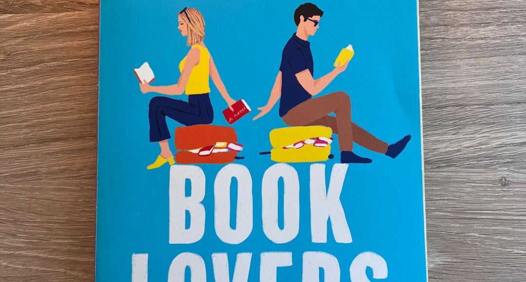 Book Lovers by Emily Henry - 9780241995341 - Dymocks