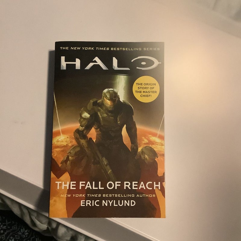 Halo: The Fall of Reach (Halo Series, 1) by Nylund, Eric