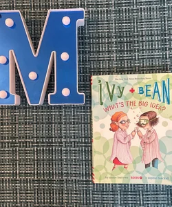Ivy and Bean What's the Big Idea? (Book 7)