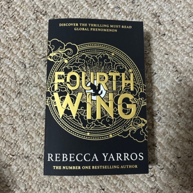 Fourth Wing uk cover rebecca yarros