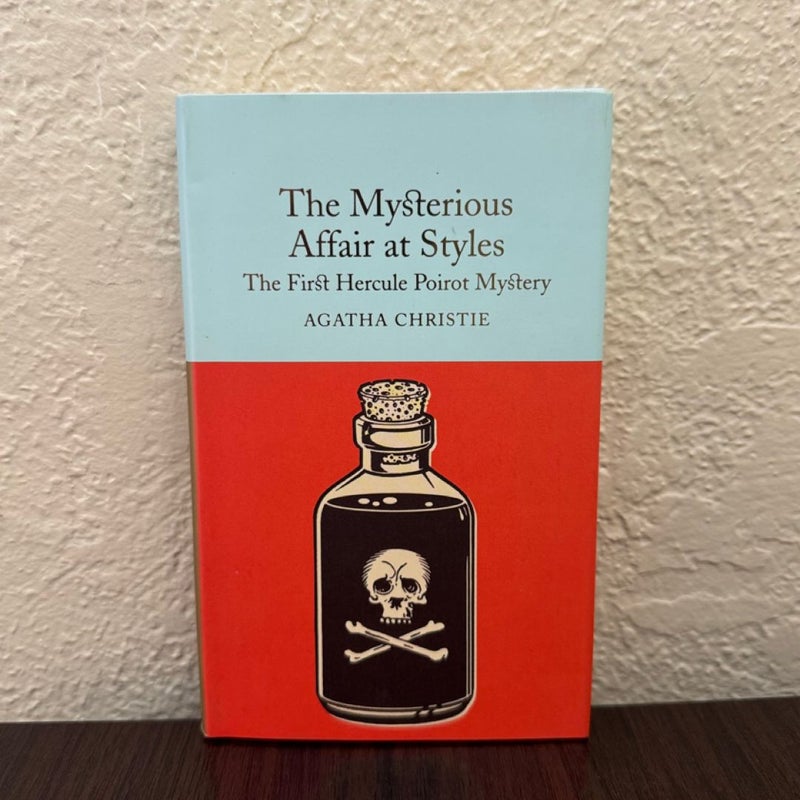 Macmillan Collectors Edition|| The Mysterious Affair at Styles