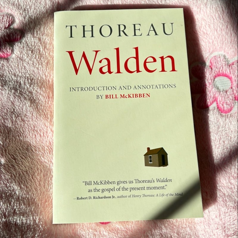 Walden: with an Introduction and Annotations by Bill Mckibben